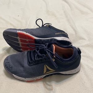 Womens Reebok athletic shoes